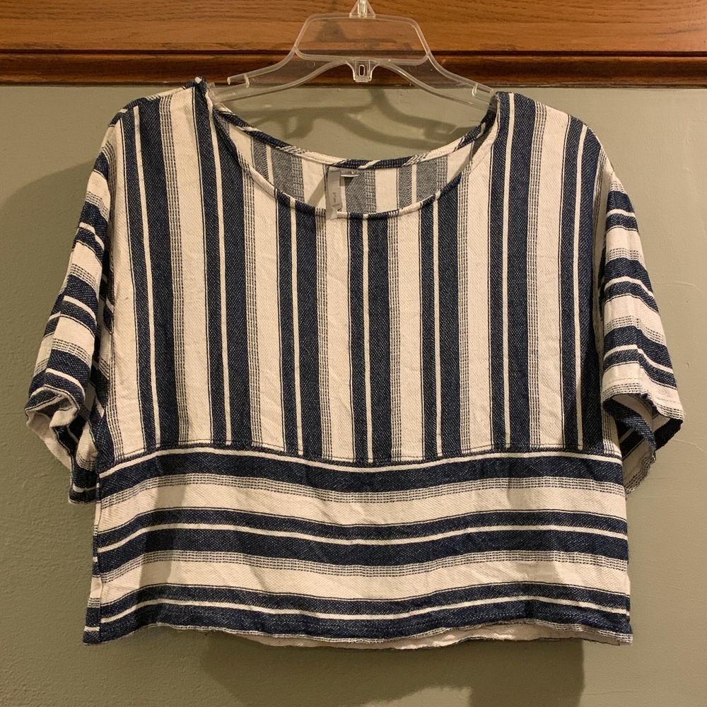 Momo B Linen Blend Crop size M